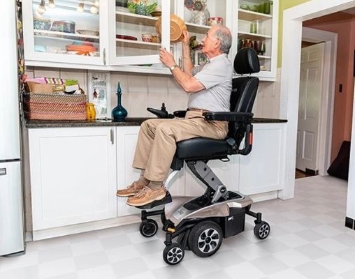 Spezial-Elektrorollstühle für die Wohnung bei Orbisana kaufen – online oder im Sanitätshaus vor Ort